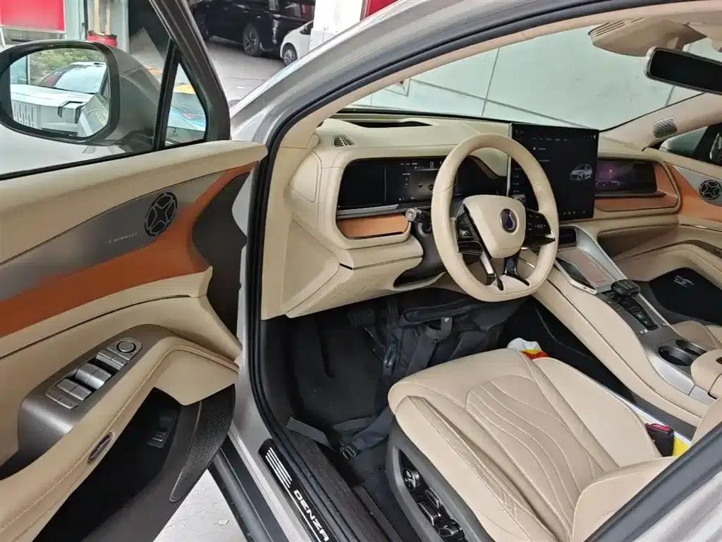 Denza N7 2023 Long Range Performance Max Edition — миниатюра 16