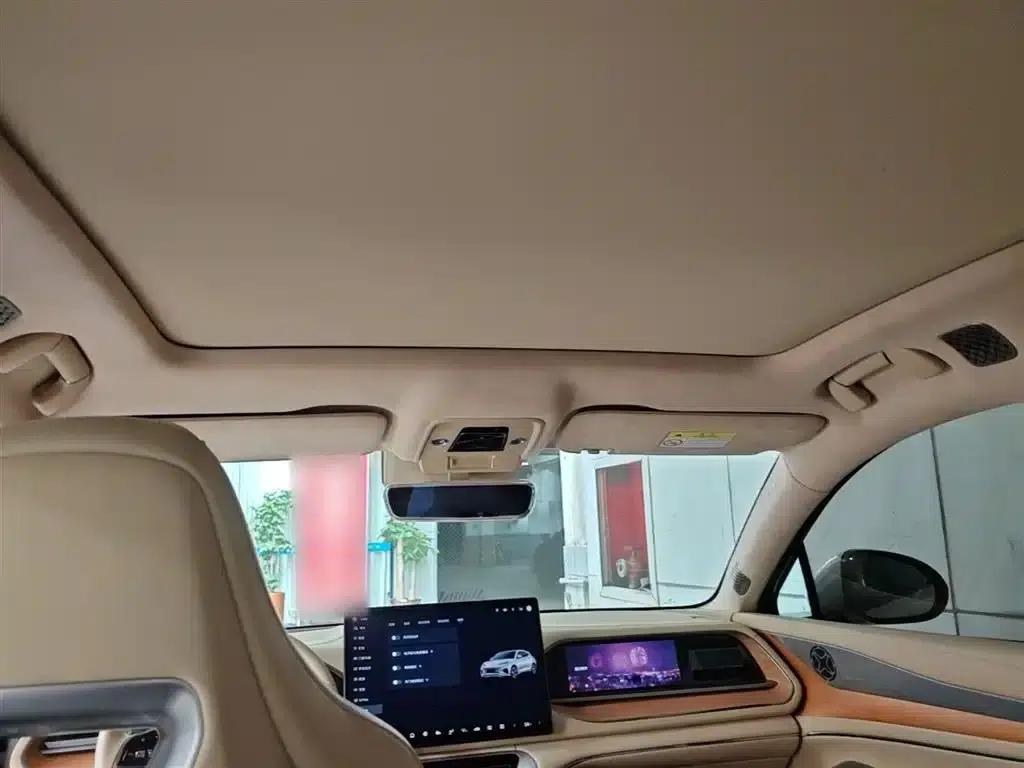 Denza N7 2023 Long Range Performance Max Edition — миниатюра 18