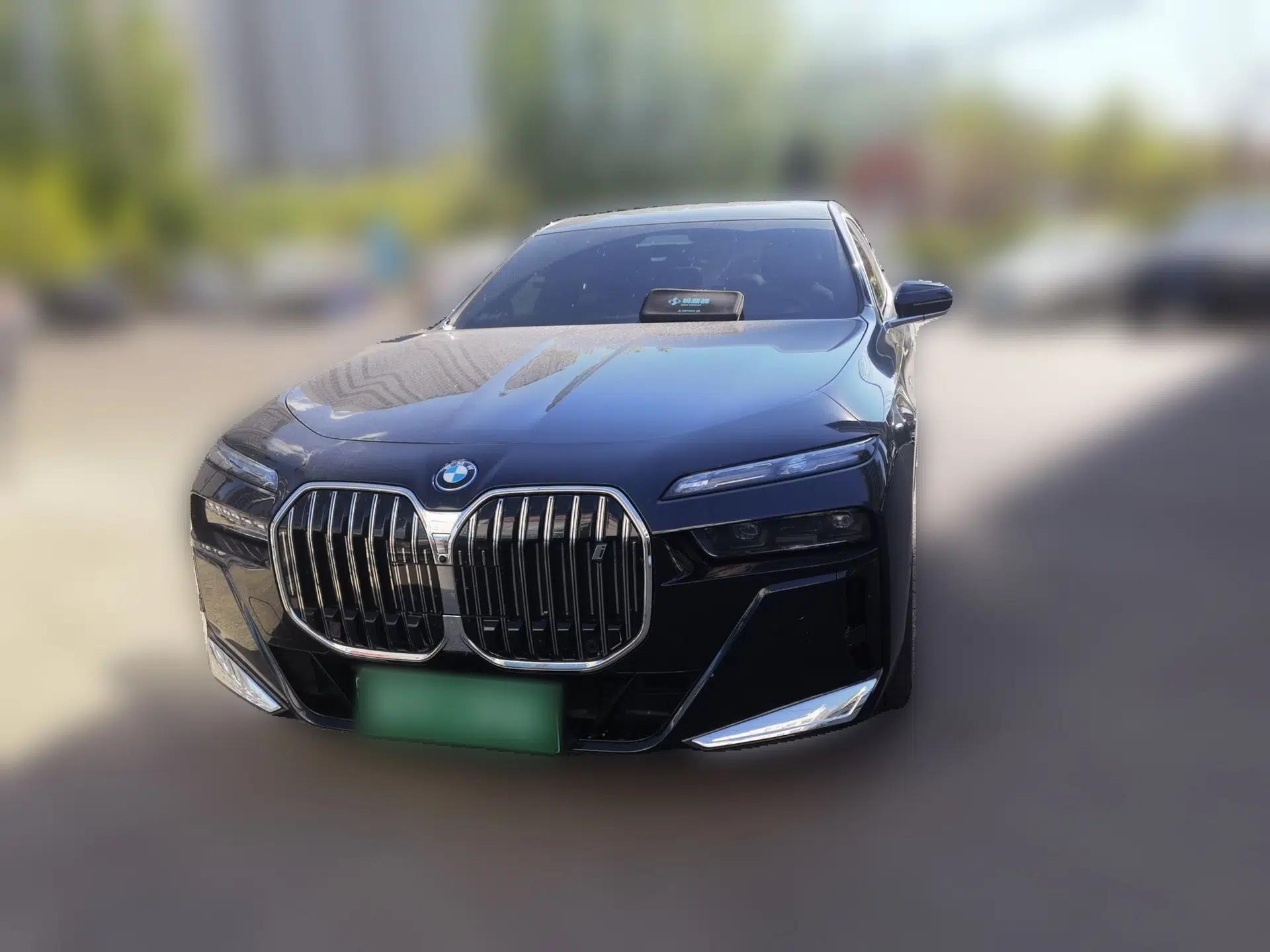 BMW i7 2023 eDrive50L Prestige M Sport Package — миниатюра 2