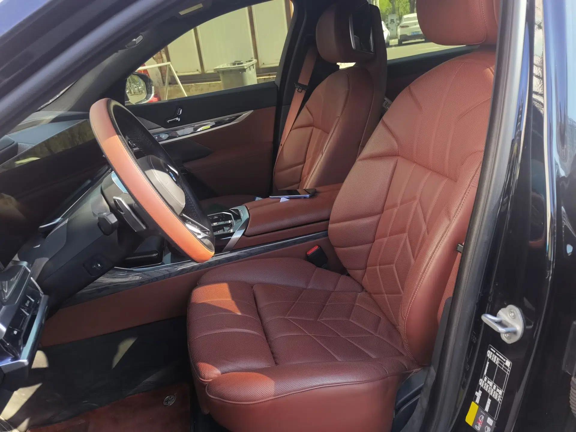 BMW i7 2023 eDrive50L Prestige M Sport Package — миниатюра 16