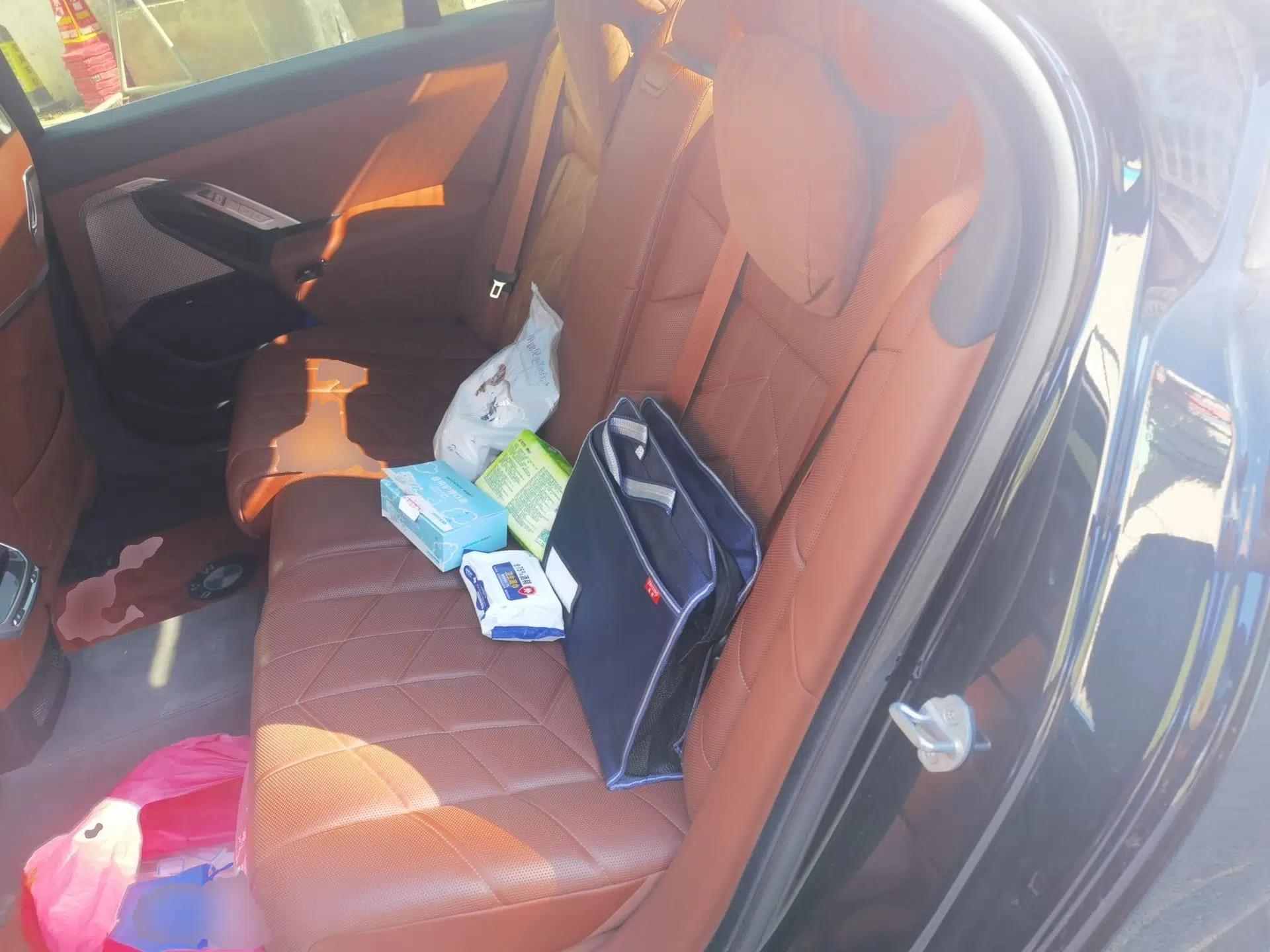 BMW i7 2023 eDrive50L Prestige M Sport Package — миниатюра 18