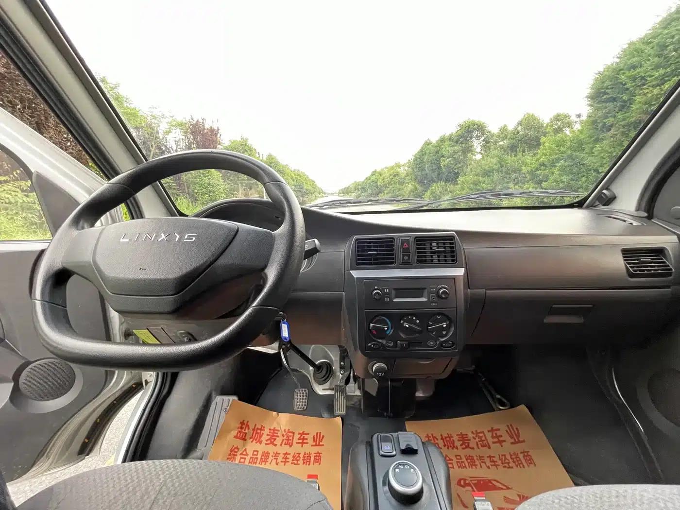 Wuling EV50 2023 Model, CATL 38.64kWh — миниатюра 13