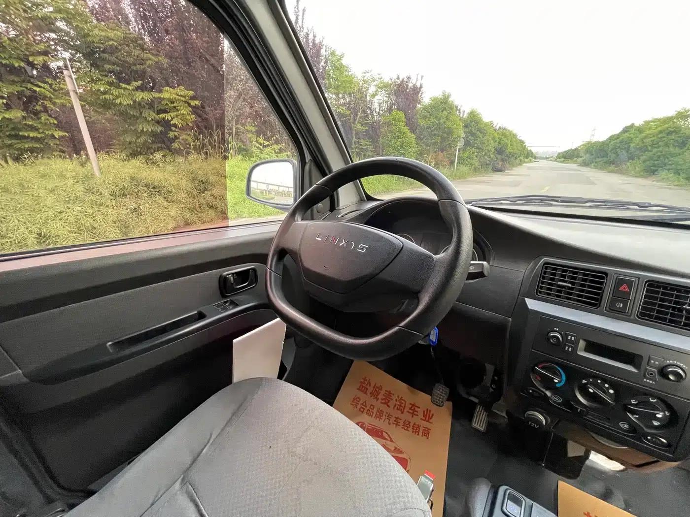 Wuling EV50 2023 Model, CATL 38.64kWh — миниатюра 15