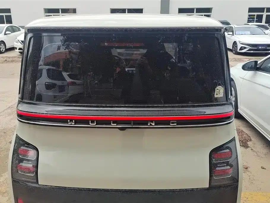 Wuling Air ev Clear Sky 2023 Model, Four-Seat Standard Edition — миниатюра 4