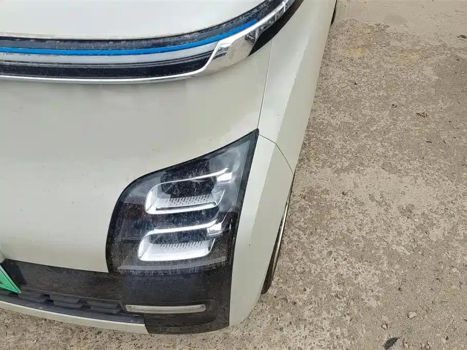 Wuling Air ev Clear Sky 2023 Model, Four-Seat Standard Edition — миниатюра 5