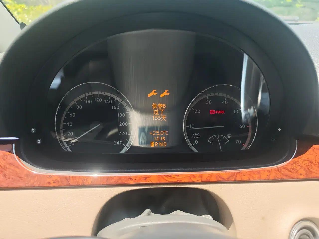 Mercedes-Benz Viano 2015 3.0L Partner Edition — миниатюра 12