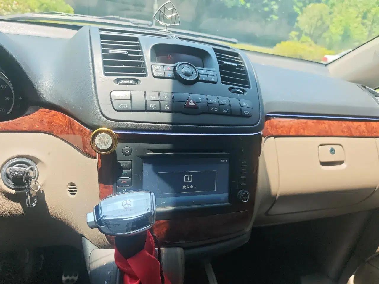 Mercedes-Benz Viano 2015 3.0L Partner Edition — миниатюра 14