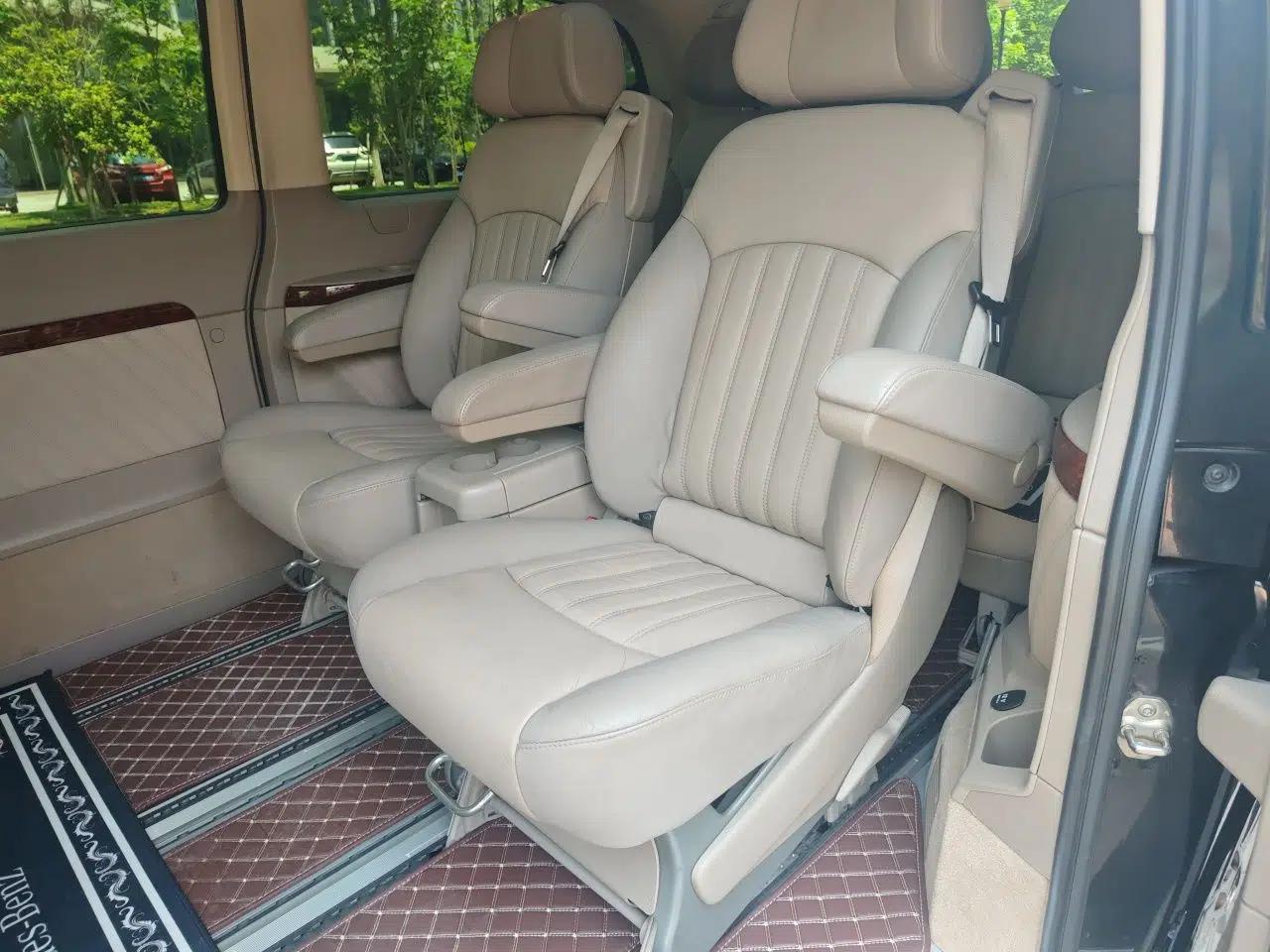 Mercedes-Benz Viano 2015 3.0L Partner Edition — миниатюра 18
