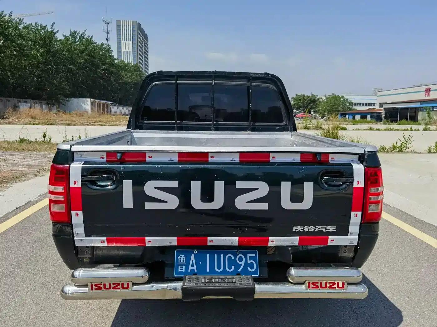 2015 Isuzu Pickup Truck 2.8T 2WD 4JB1CT — миниатюра 3