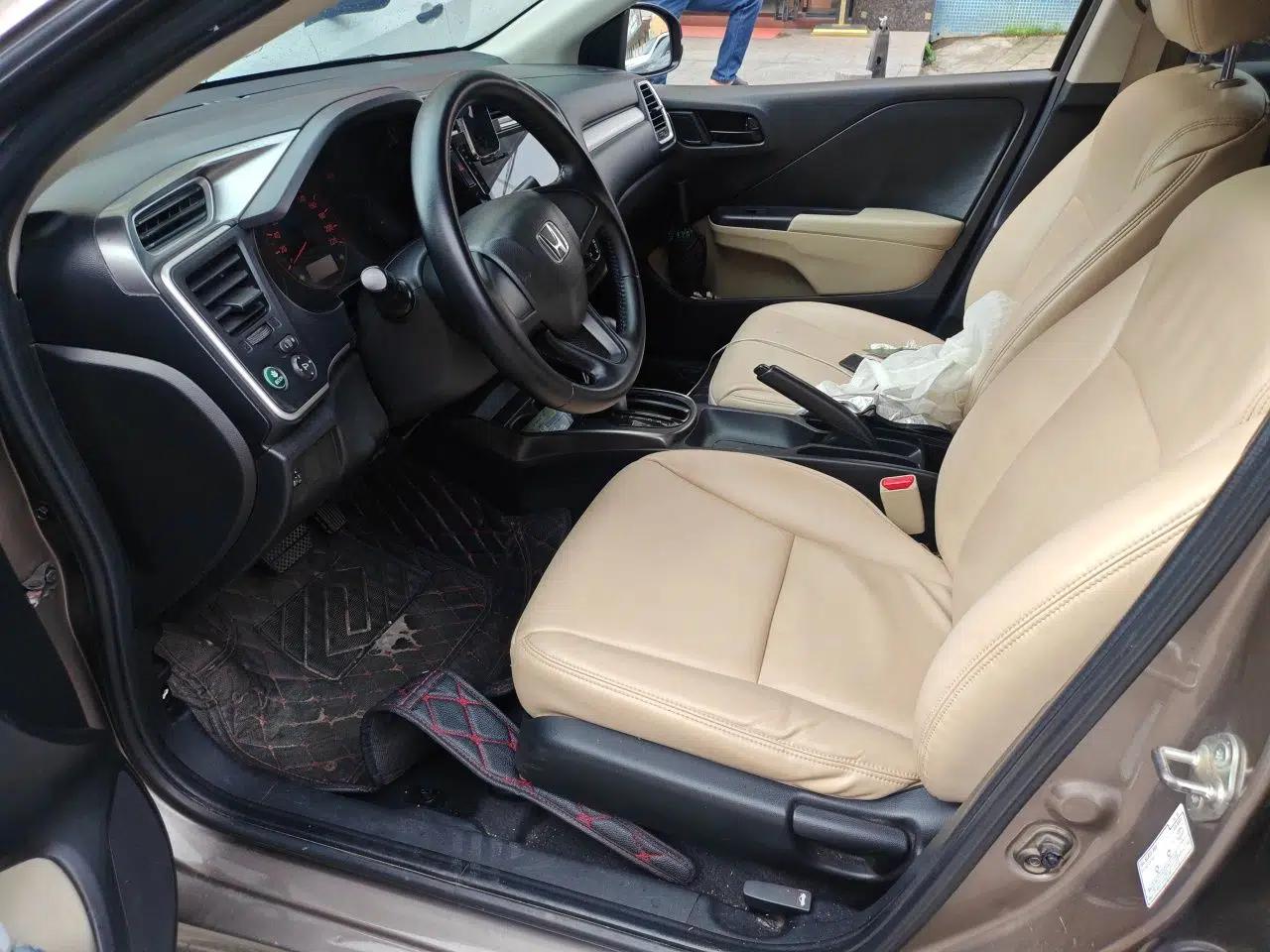 Honda Greiz 2016 1.5L CVT Classic Edition — миниатюра 16