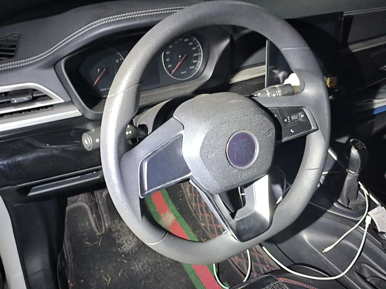 BYD Qin 2019 1.5L Manual Luxury Version — миниатюра 11