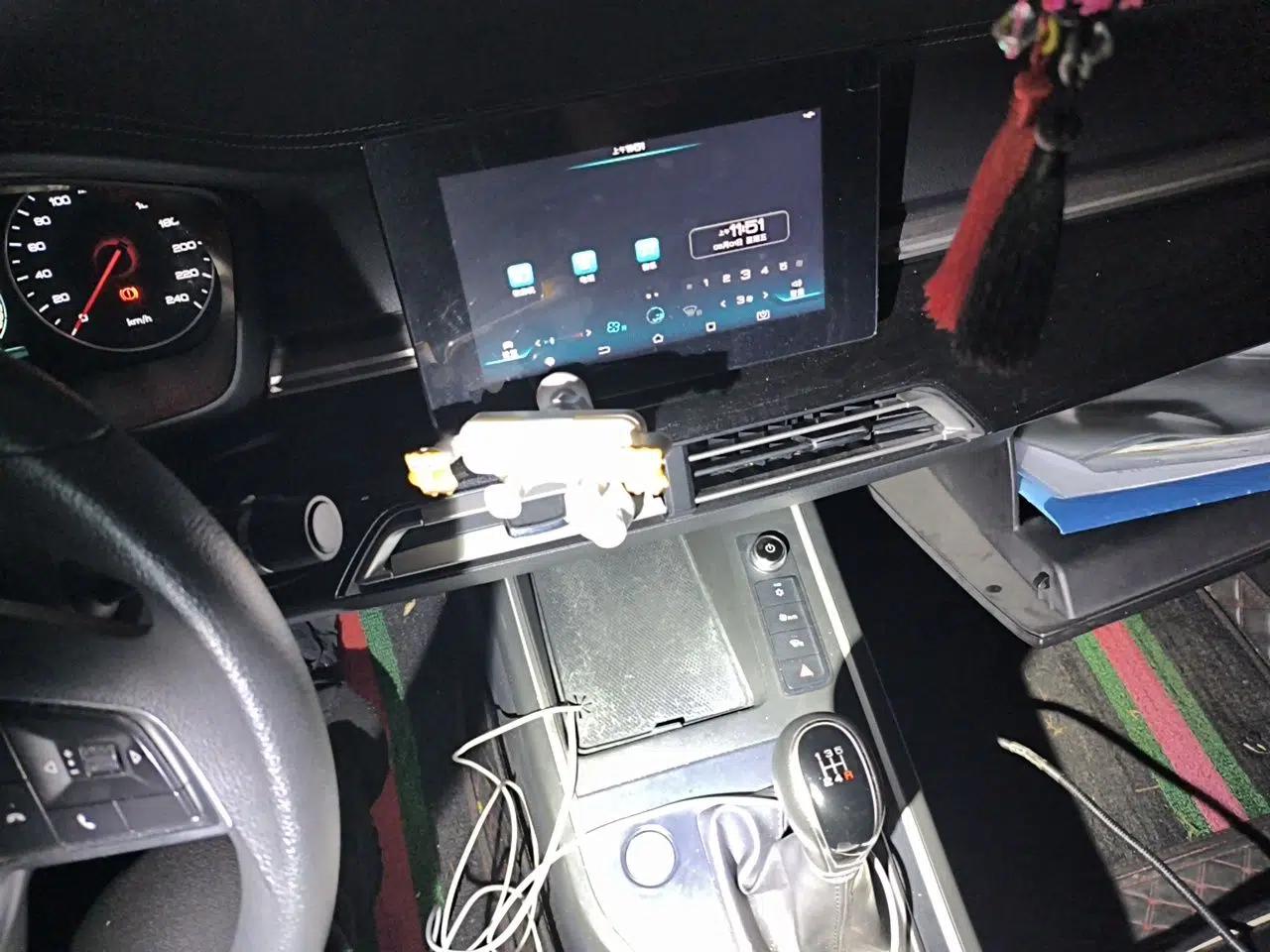 BYD Qin 2019 1.5L Manual Luxury Version — миниатюра 14