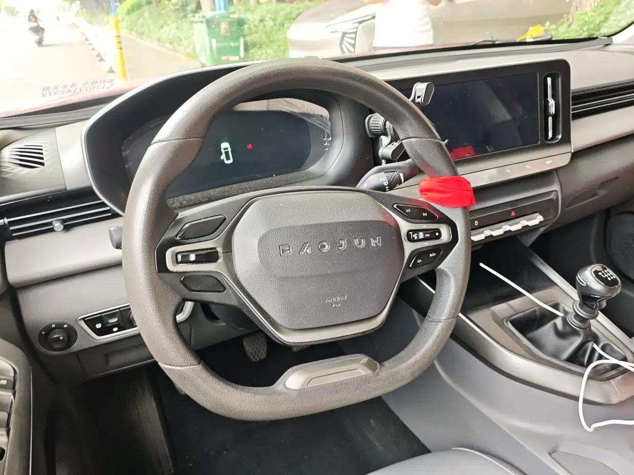 Baojun RC-5 2020 1.5L Manual Zhiyao Elite Edition — миниатюра 11