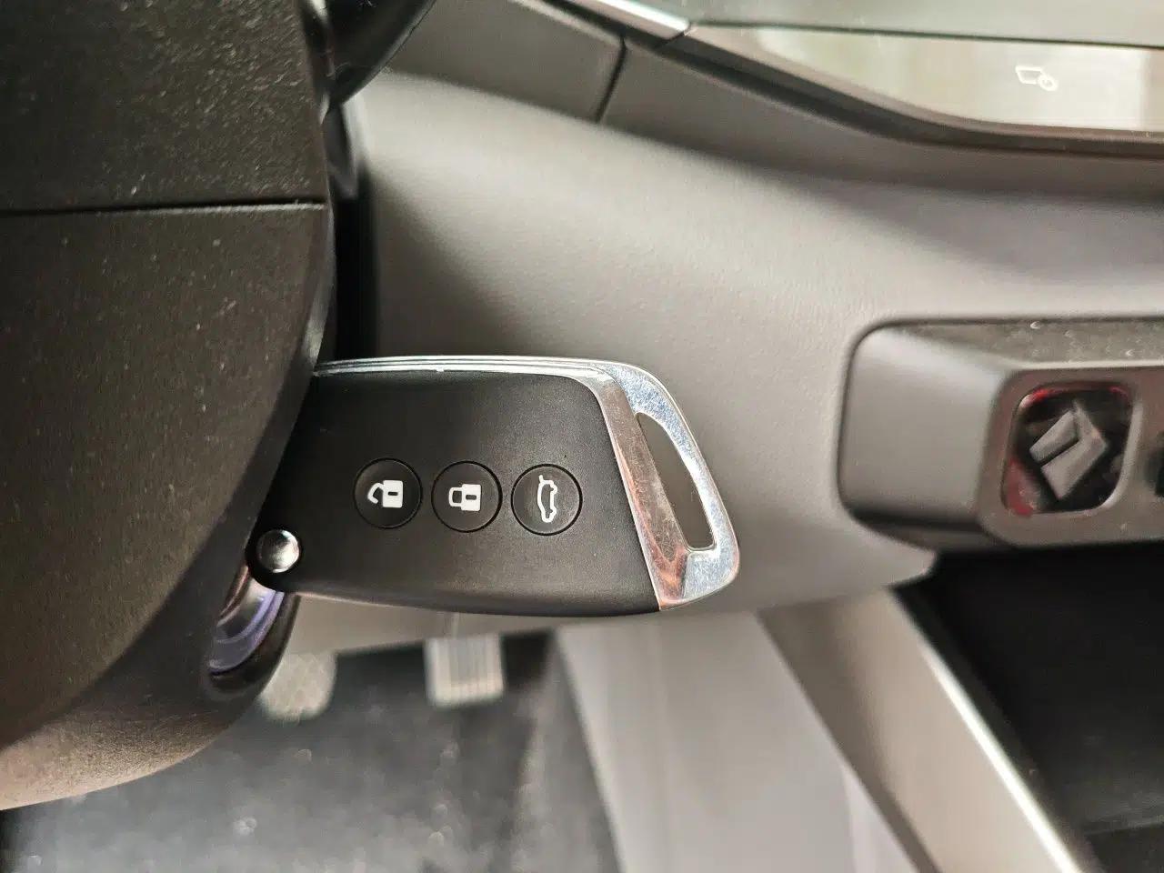 Baojun RC-5 2020 1.5L Manual Zhiyao Elite Edition — миниатюра 9