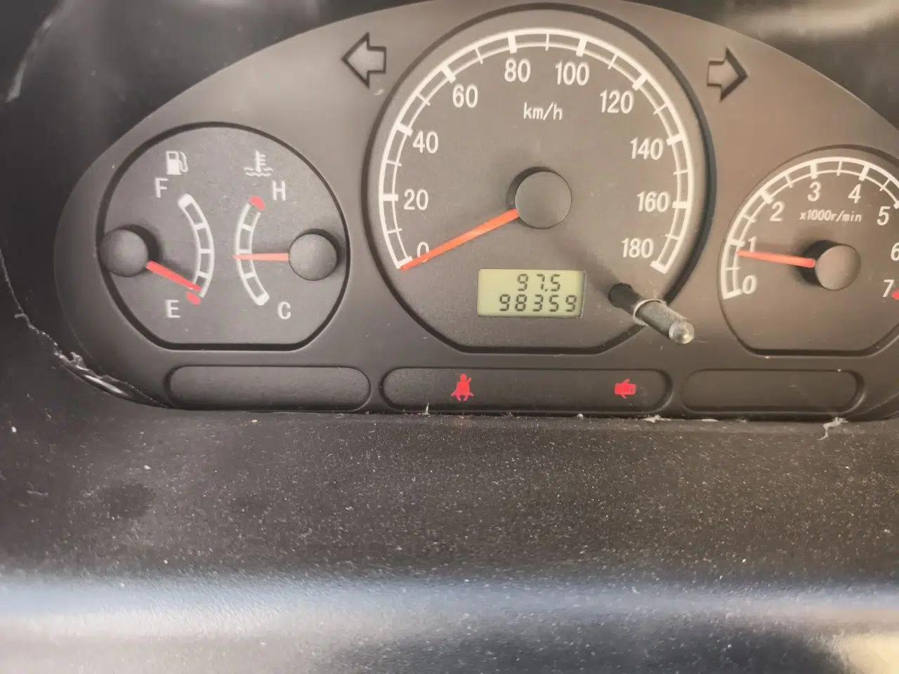 Baojun Lechi 2012 1.0L Manual P-TEC Superior Model — миниатюра 13