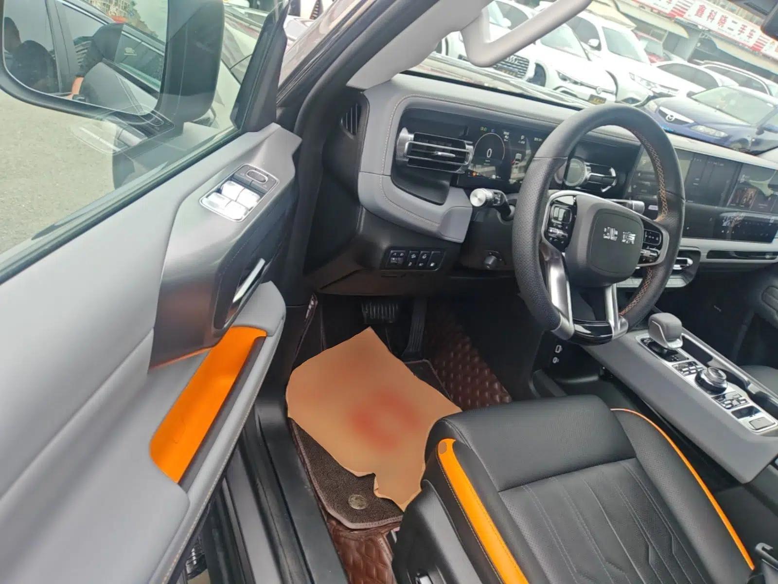 BAIC Off-Road BJ40 Electric Drive 2025 Advanced Edition — миниатюра 18