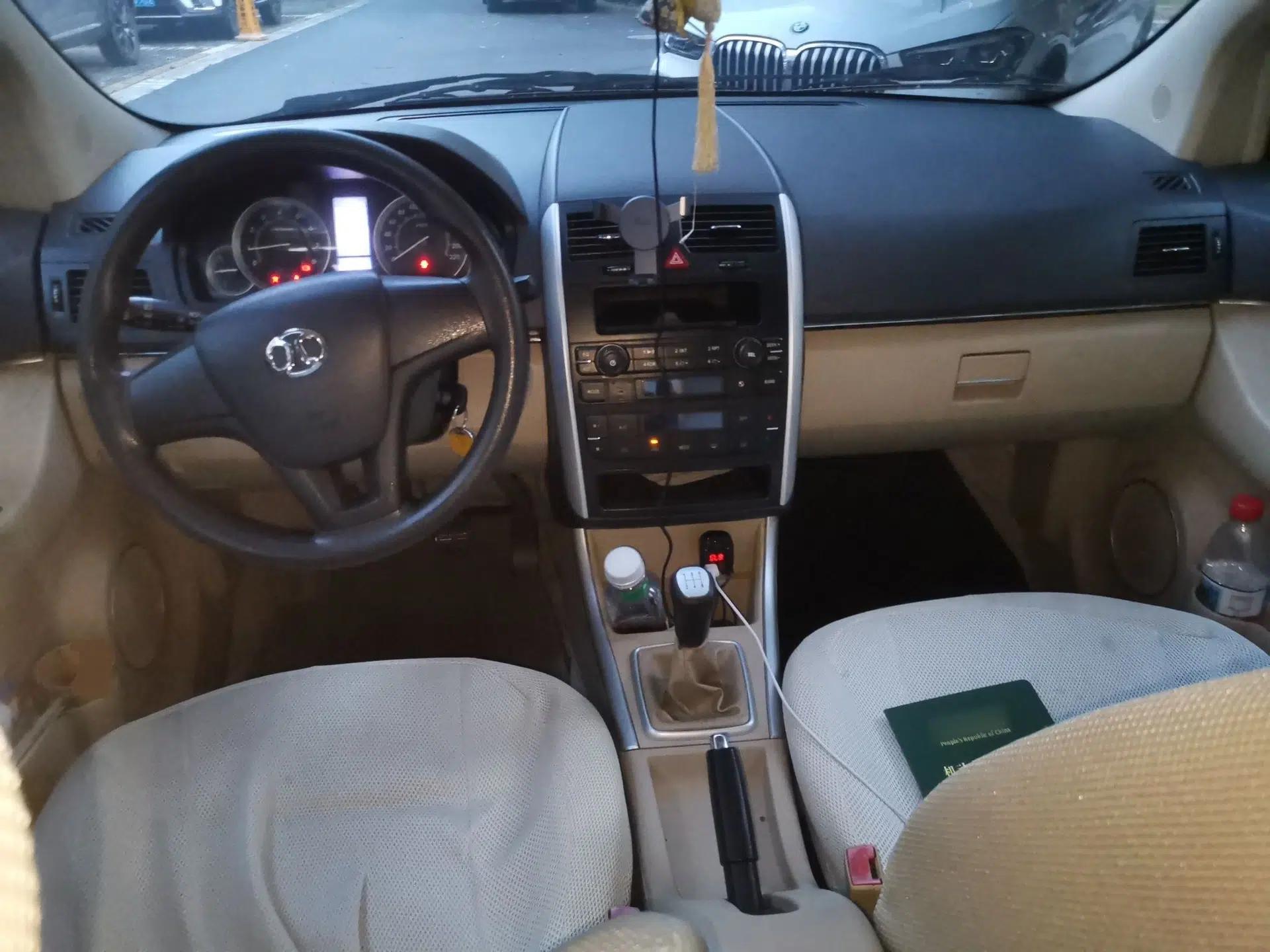BAIC E Series 2013 Sedan 1.3L Manual Lotte Edition — миниатюра 10