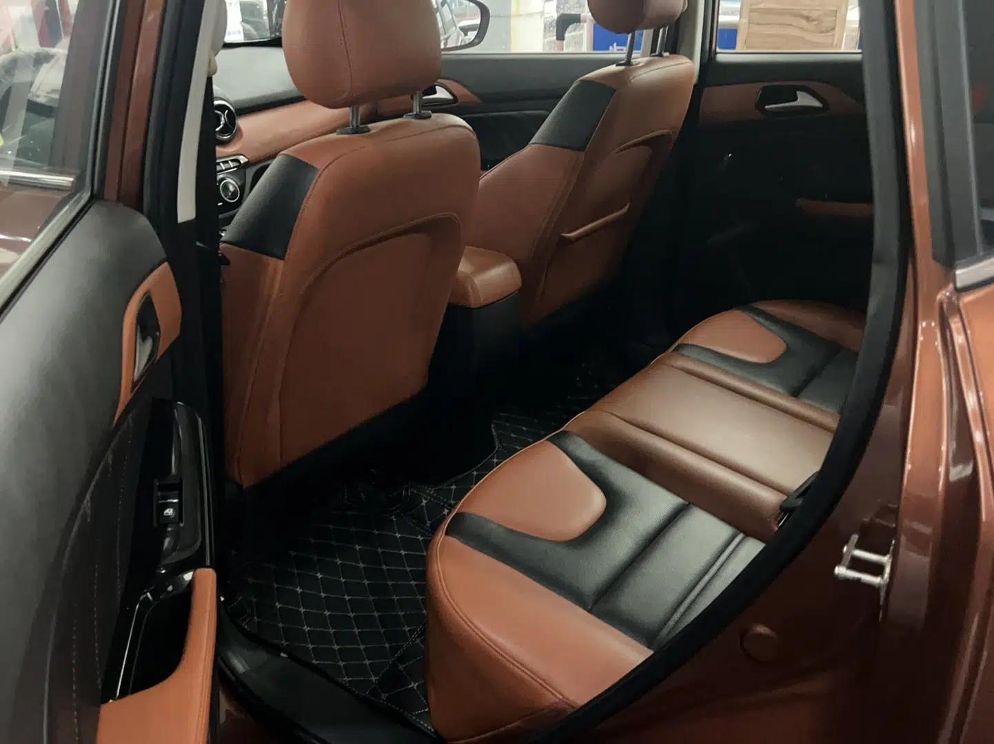 BAIC Senova X35 2016 1.5L Automatic Luxury Edition — миниатюра 13