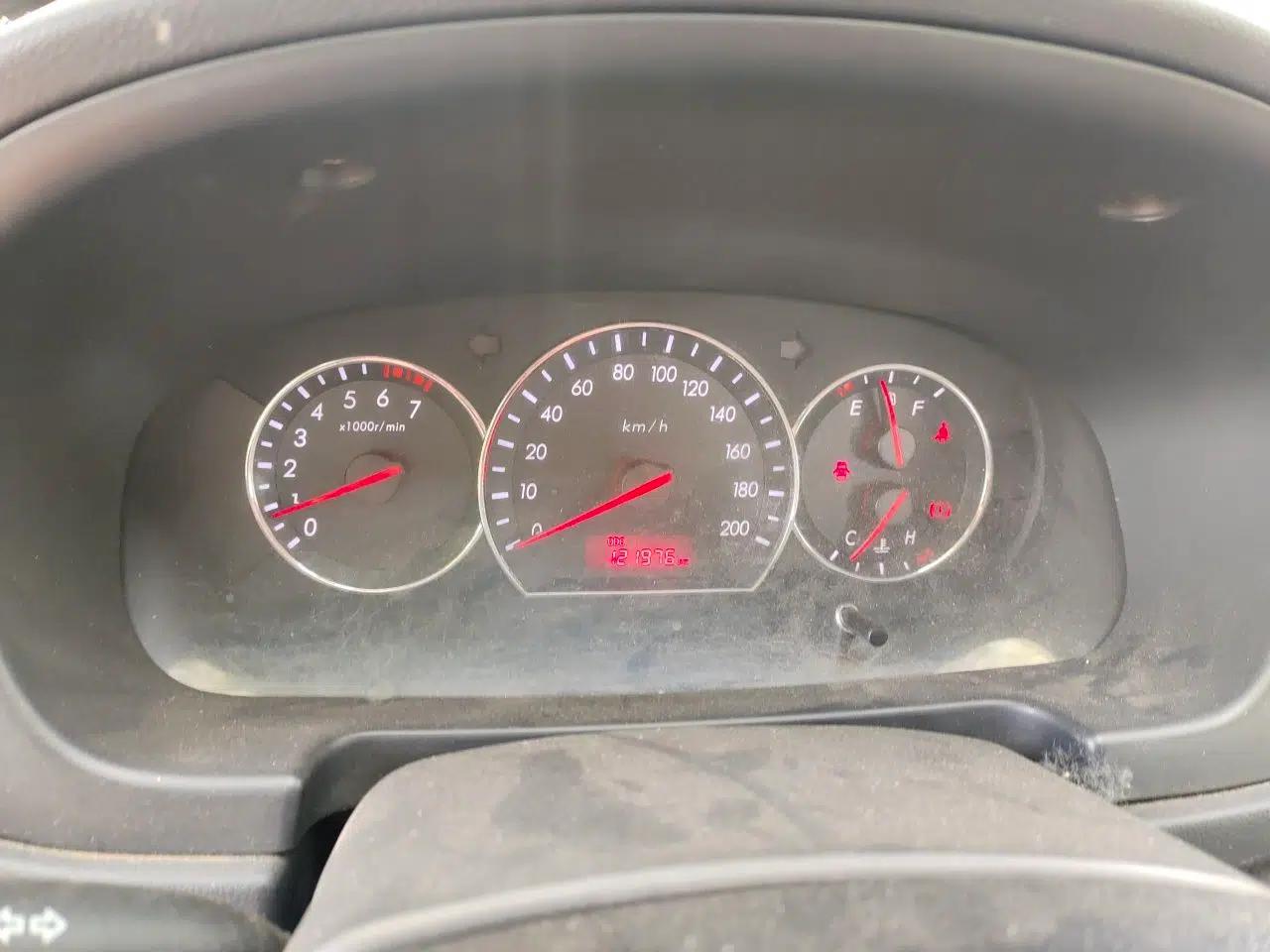 CHANGAN Alsvin V3 2012 1.3L Manual Luxury Version China IV Standard — миниатюра 12