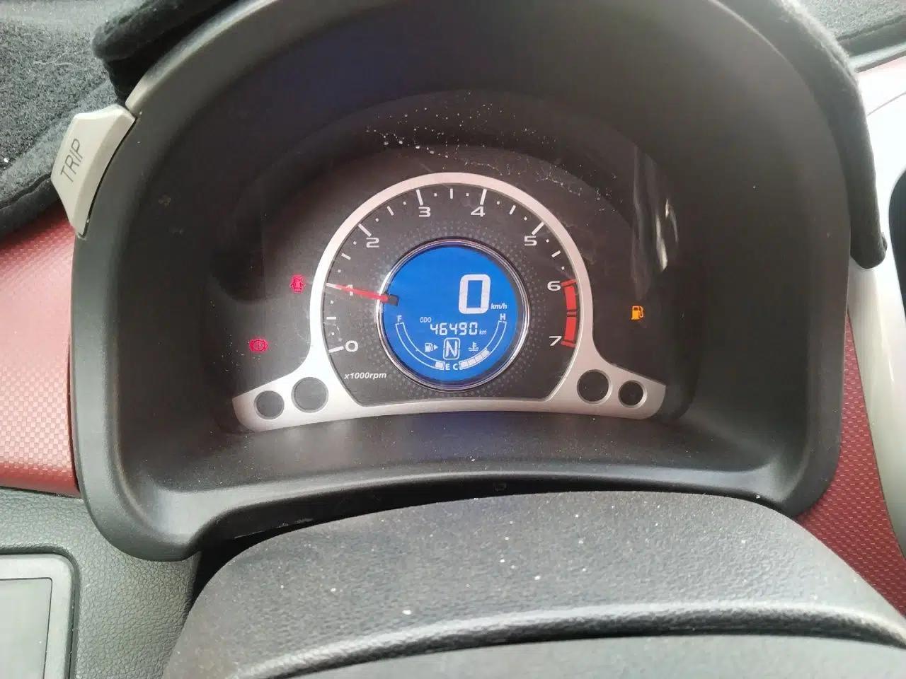 CHANGAN Benni 2015 1.4L IMT Luxury Model China V Standard — миниатюра 13