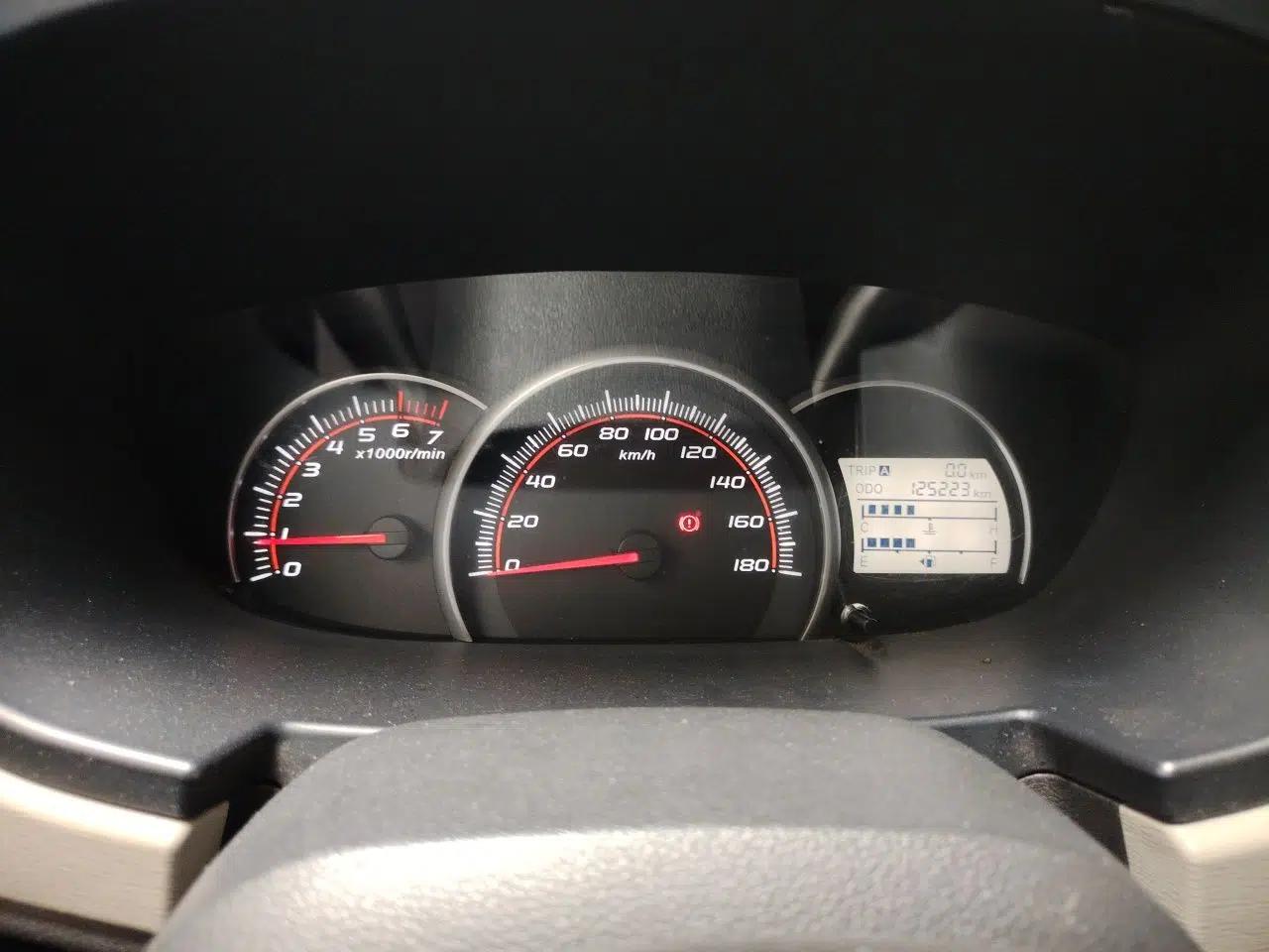 CHANGAN OSHAN Olisway 2013 1.2L Manual Elite Model — миниатюра 12