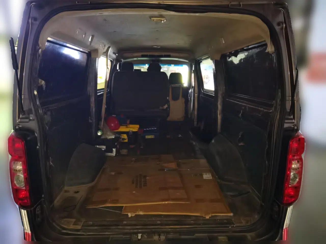 CHANGAN KAICHENG Ruixing M80 2018 1.5L Base Model Van Semi-Blind Window Flat Roof Rear-Hinged Doors 4G15S — миниатюра 20