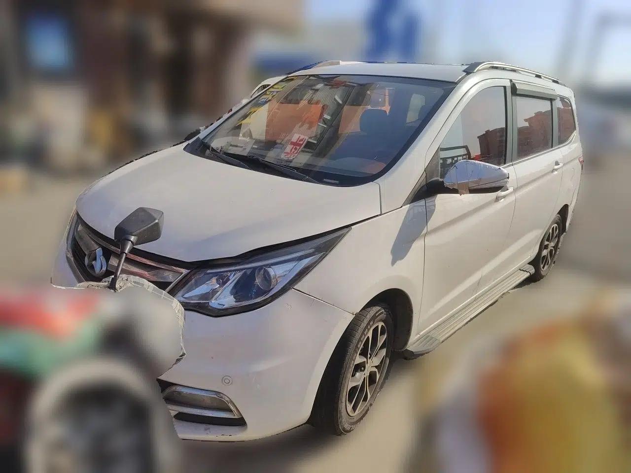 CHANGAN KAICHENG Oushang A600 2016 1.5L Manual Luxury 7-Seater — миниатюра 1