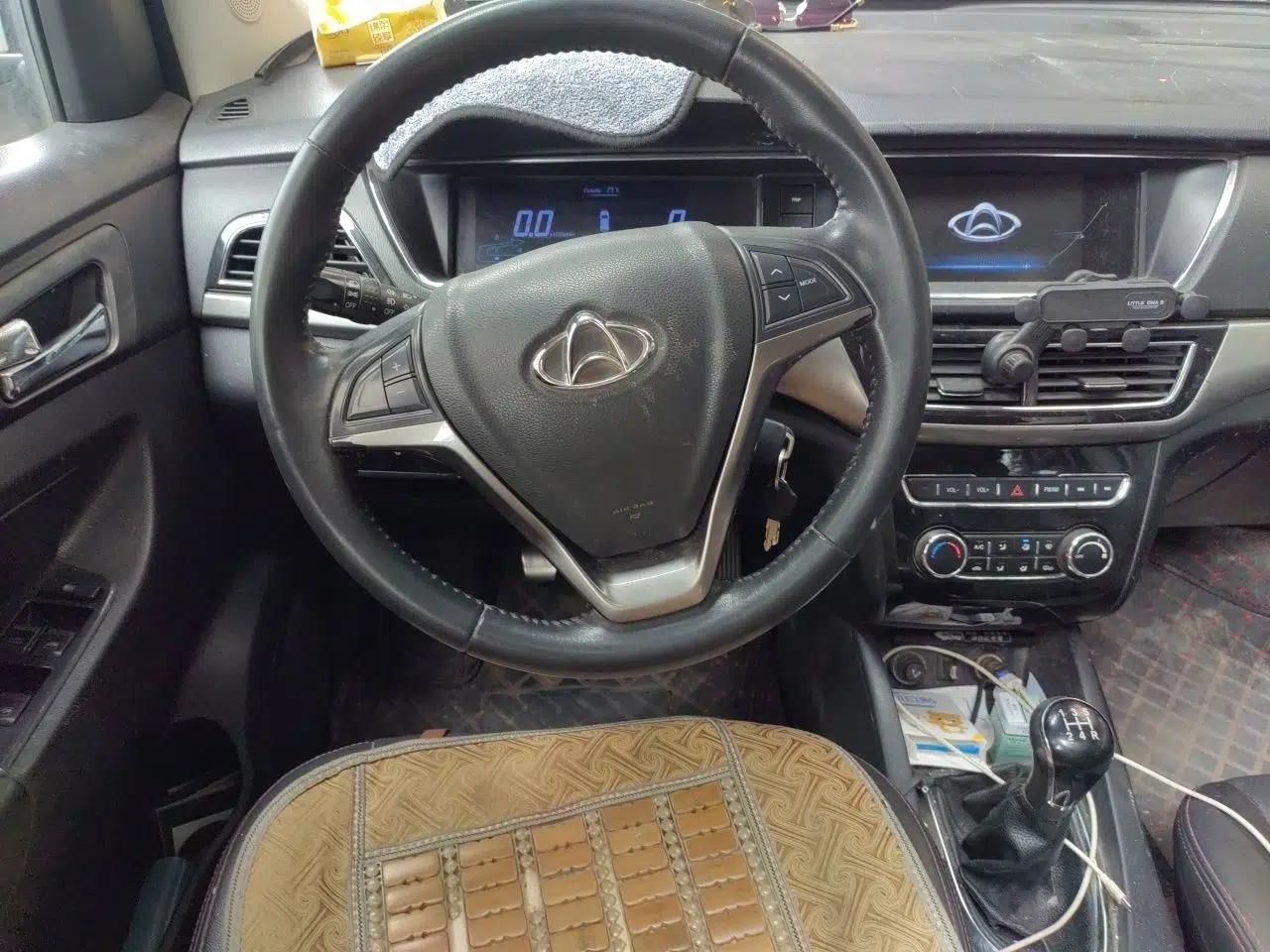 CHANGAN KAICHENG Oushang A600 2016 1.5L Manual Luxury 7-Seater — миниатюра 11