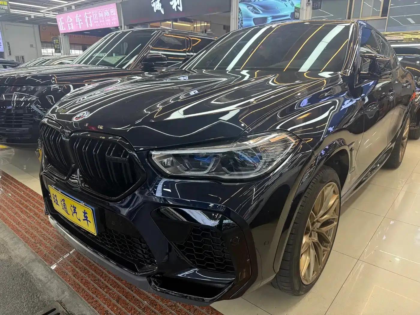 2022 BMW X6 M — миниатюра 1