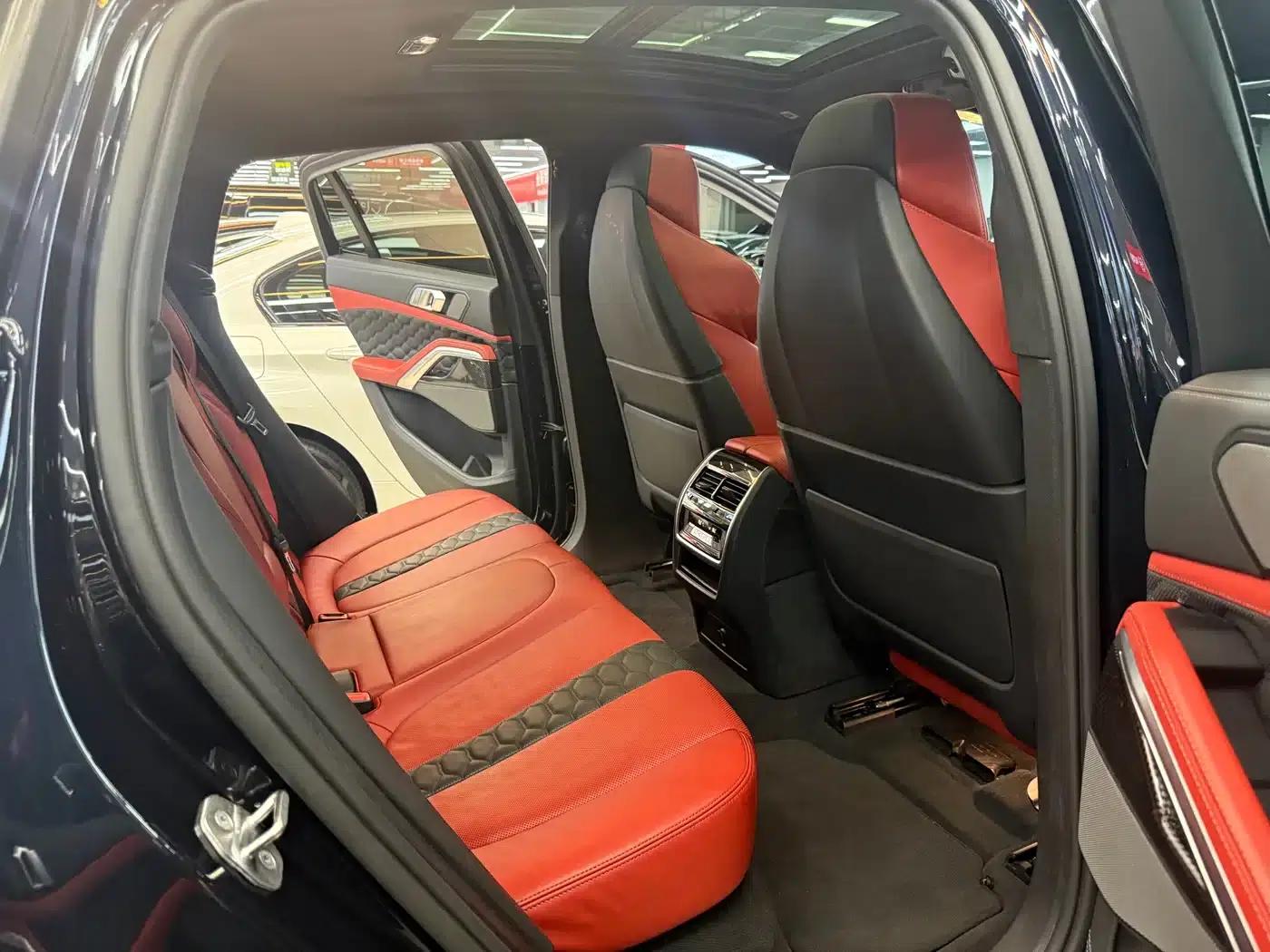2022 BMW X6 M — миниатюра 13