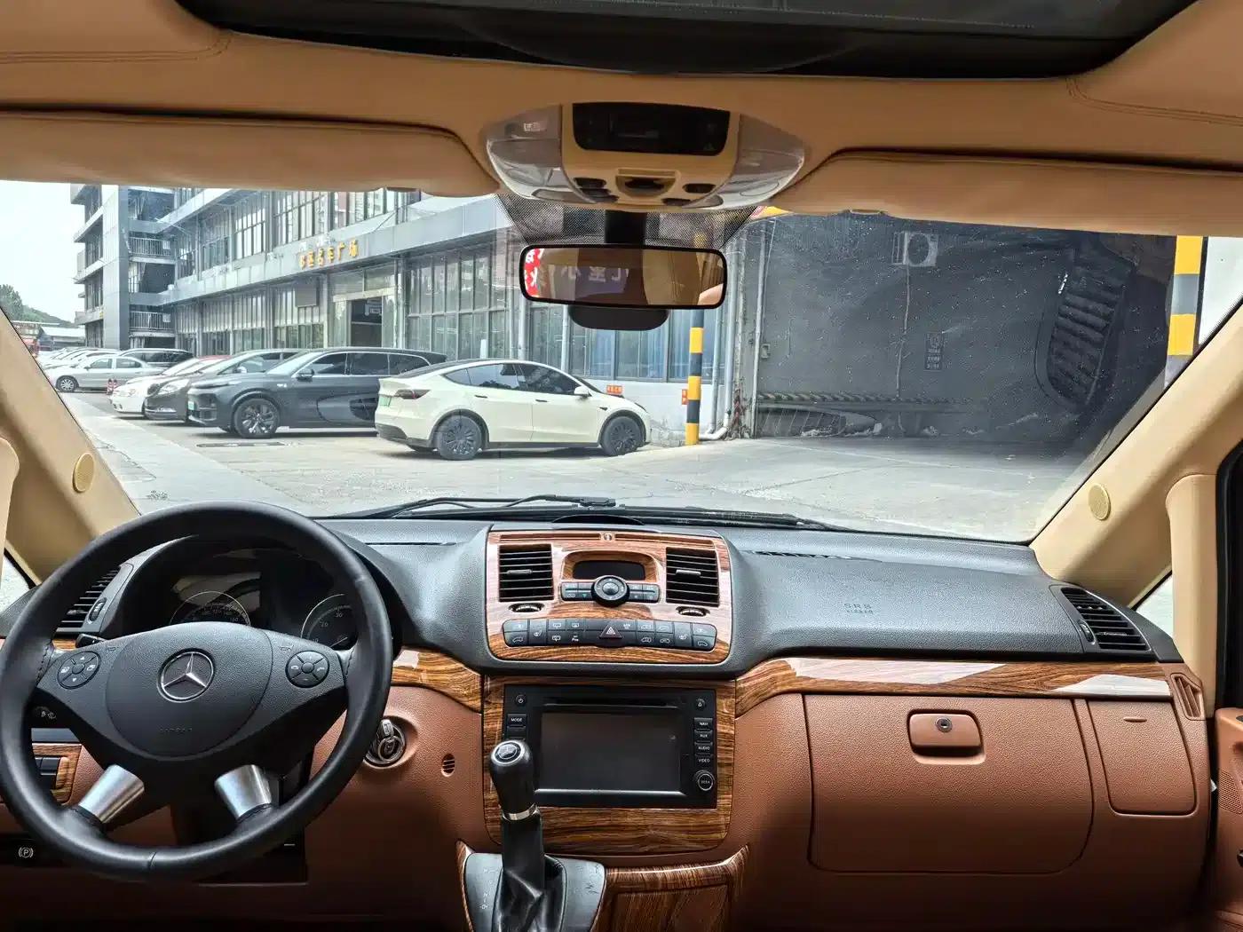 Viano 2013 3.5L Haochi Edition — миниатюра 13