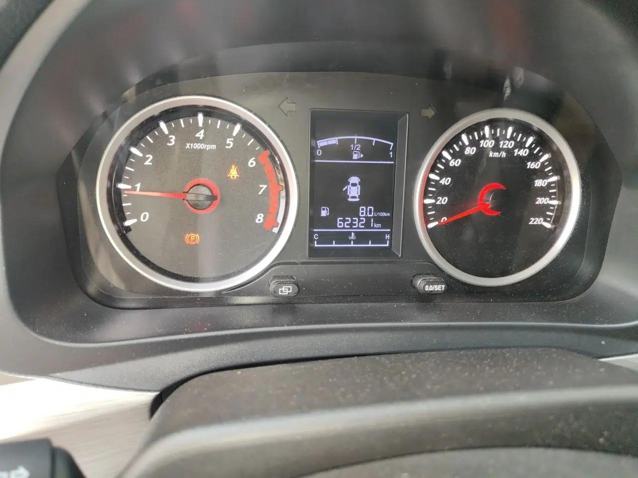 FORTHING SX6 2018 1.6L Manual Luxury Model — миниатюра 9