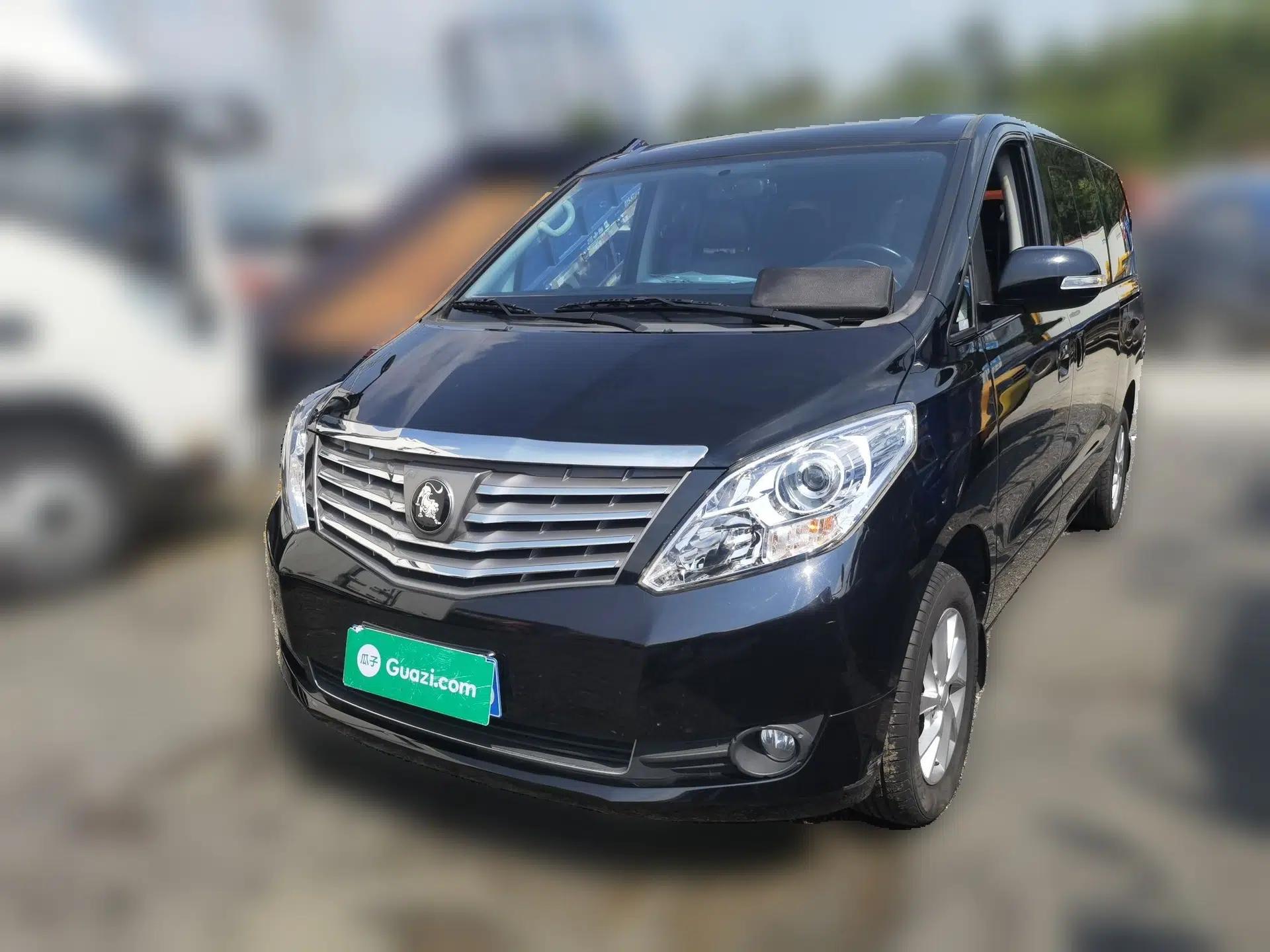 FORTHING Lingzhi PLUS 2021 2.0L Manual Luxury 9-Seater — миниатюра 1