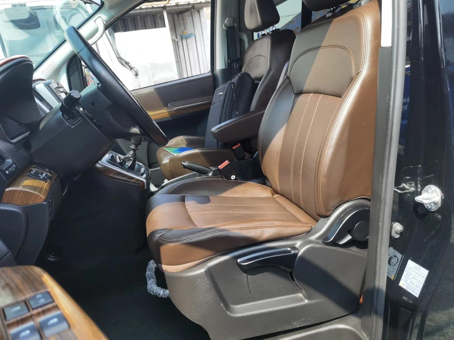 FORTHING Lingzhi PLUS 2021 2.0L Manual Luxury 9-Seater — миниатюра 16