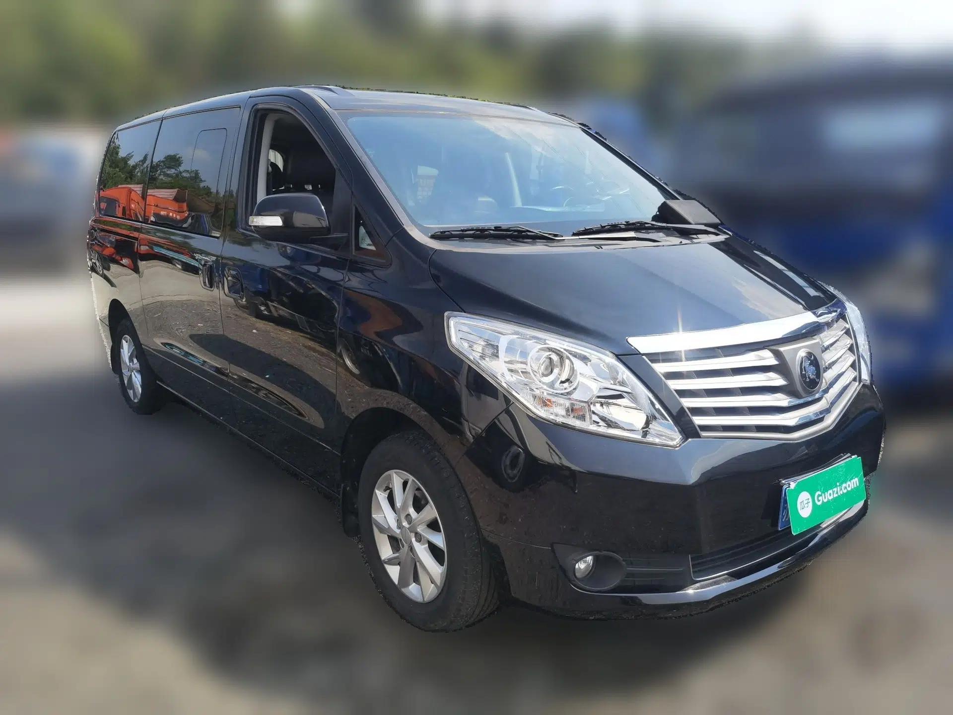 FORTHING Lingzhi PLUS 2021 2.0L Manual Luxury 9-Seater — миниатюра 3