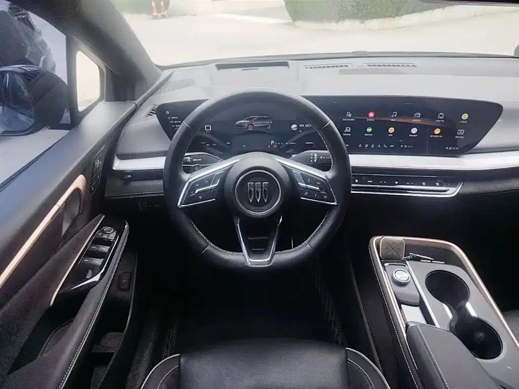 Buick E4 2023 GS Edition — миниатюра 11