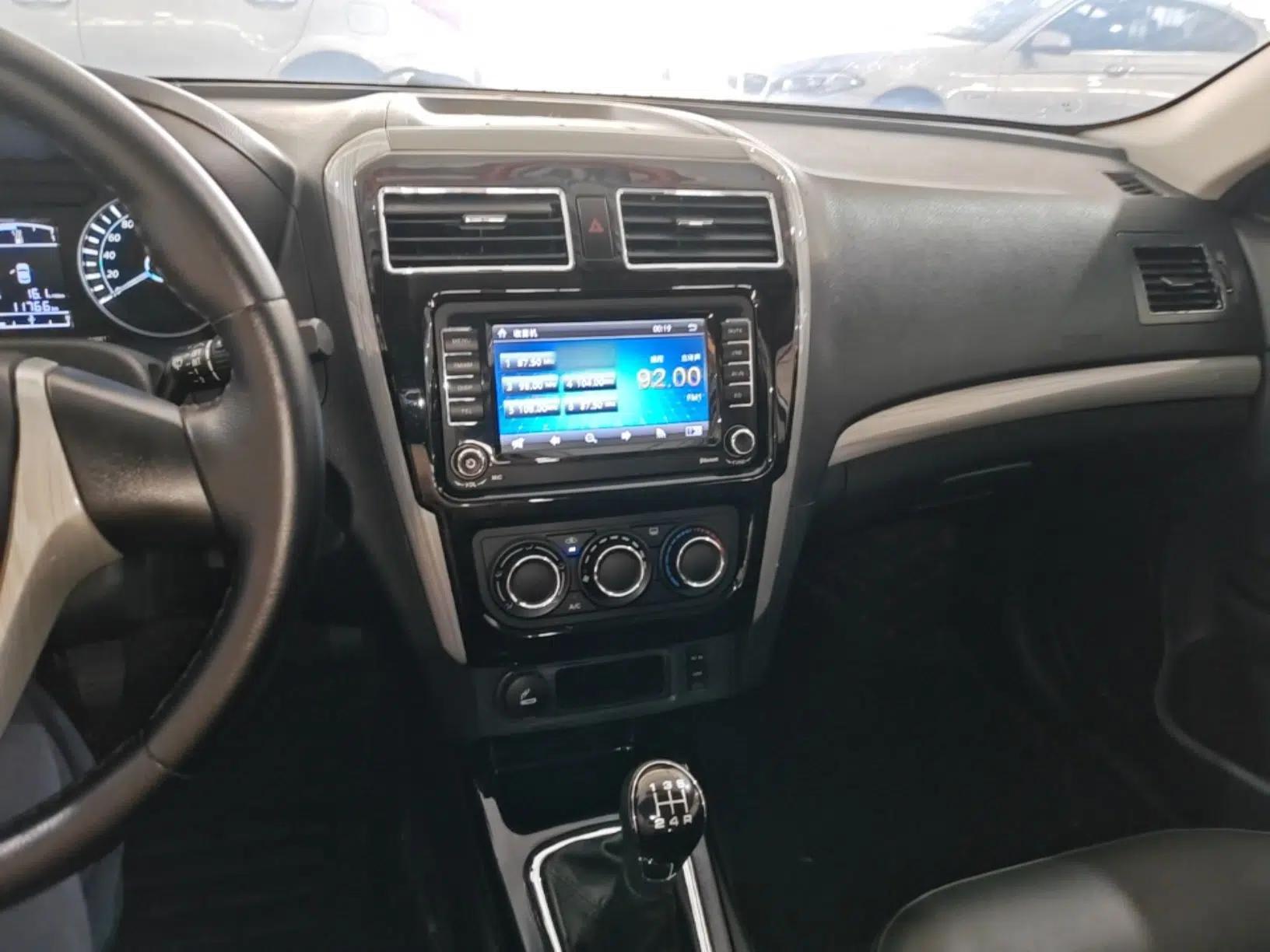 FORTHING Joyear S50 2016 2.0L Manual Luxury Version — миниатюра 12