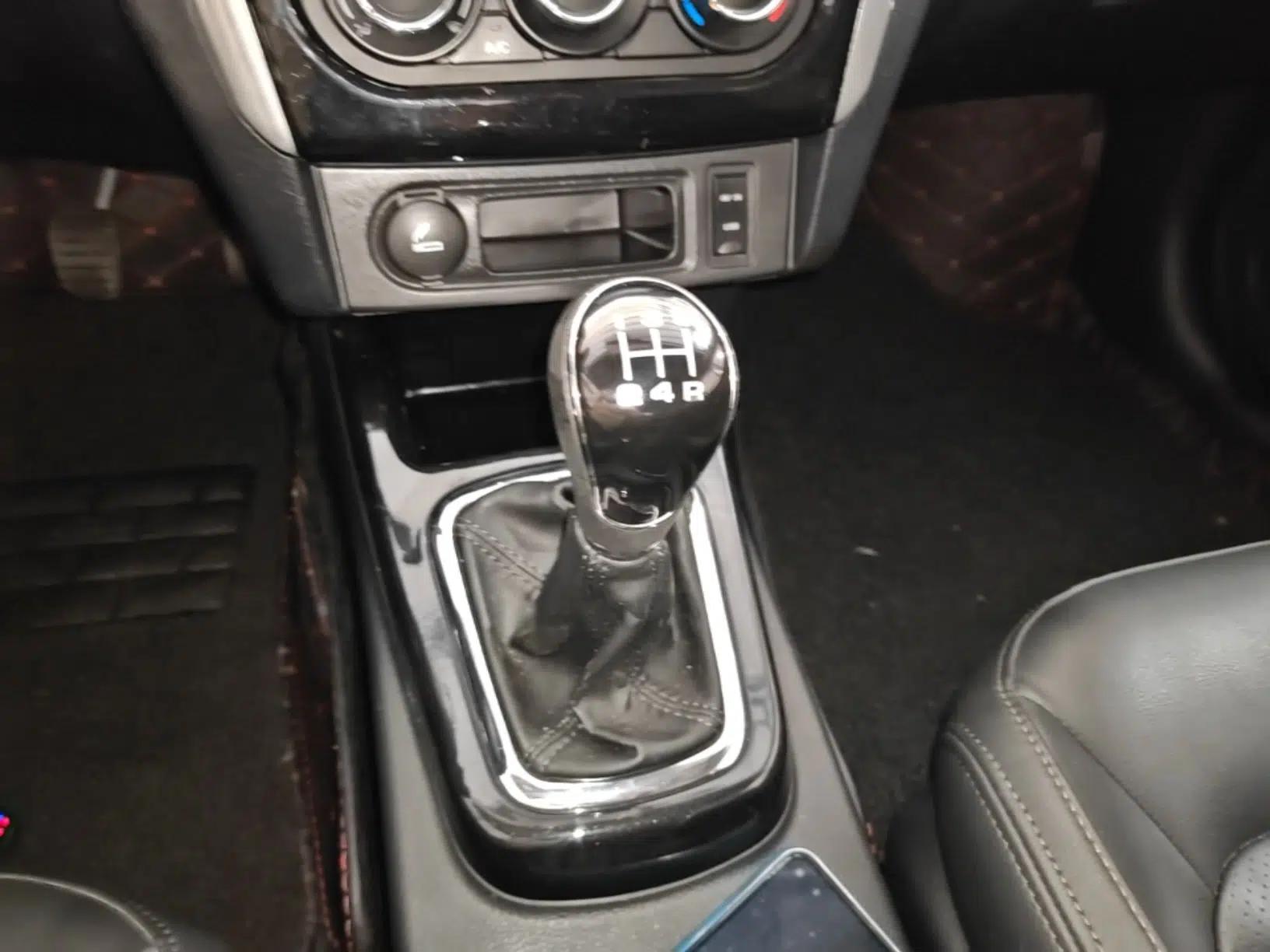 FORTHING Joyear S50 2016 2.0L Manual Luxury Version — миниатюра 16