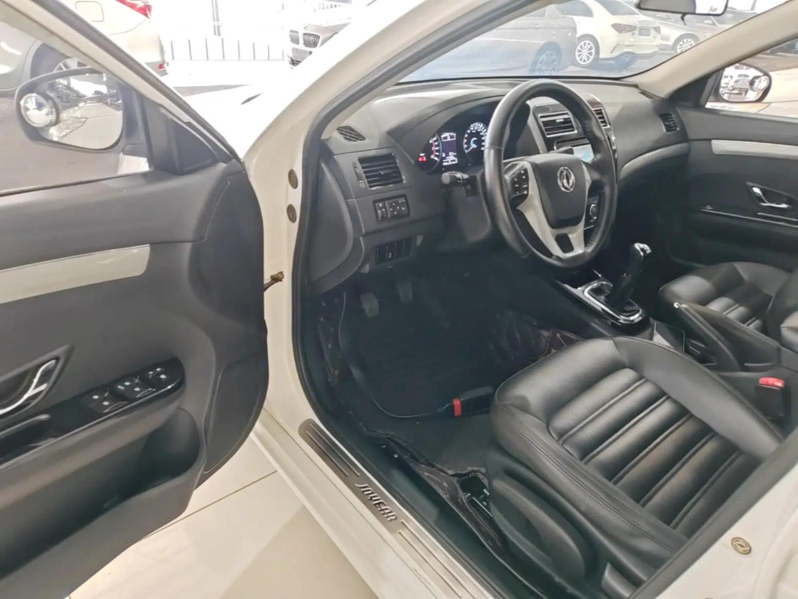 FORTHING Joyear S50 2016 2.0L Manual Luxury Version — миниатюра 18