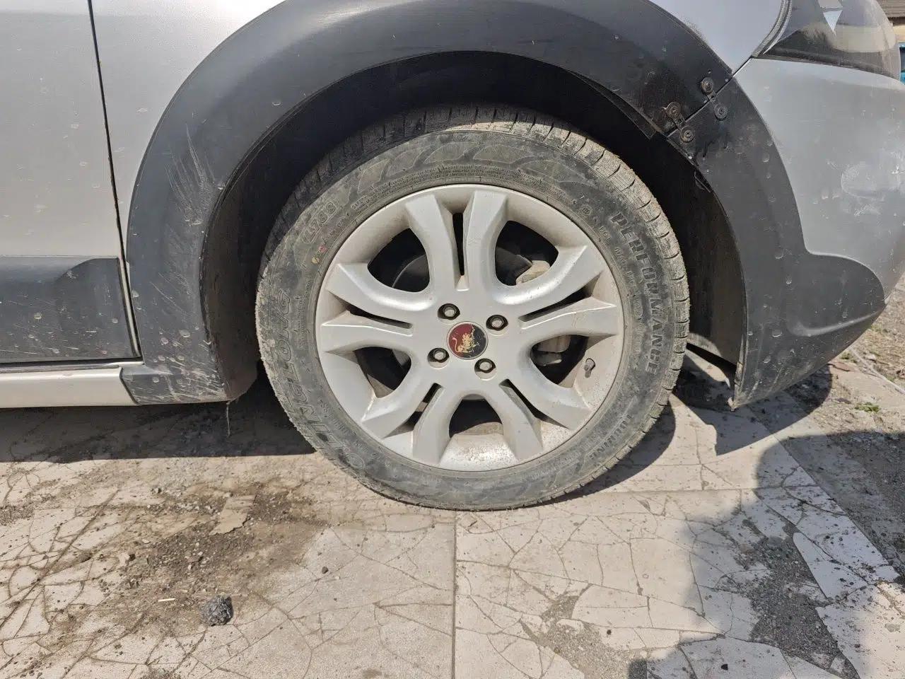 FORTHING Joyear 2012 LV 1.5L AMT Luxury Version — миниатюра 8