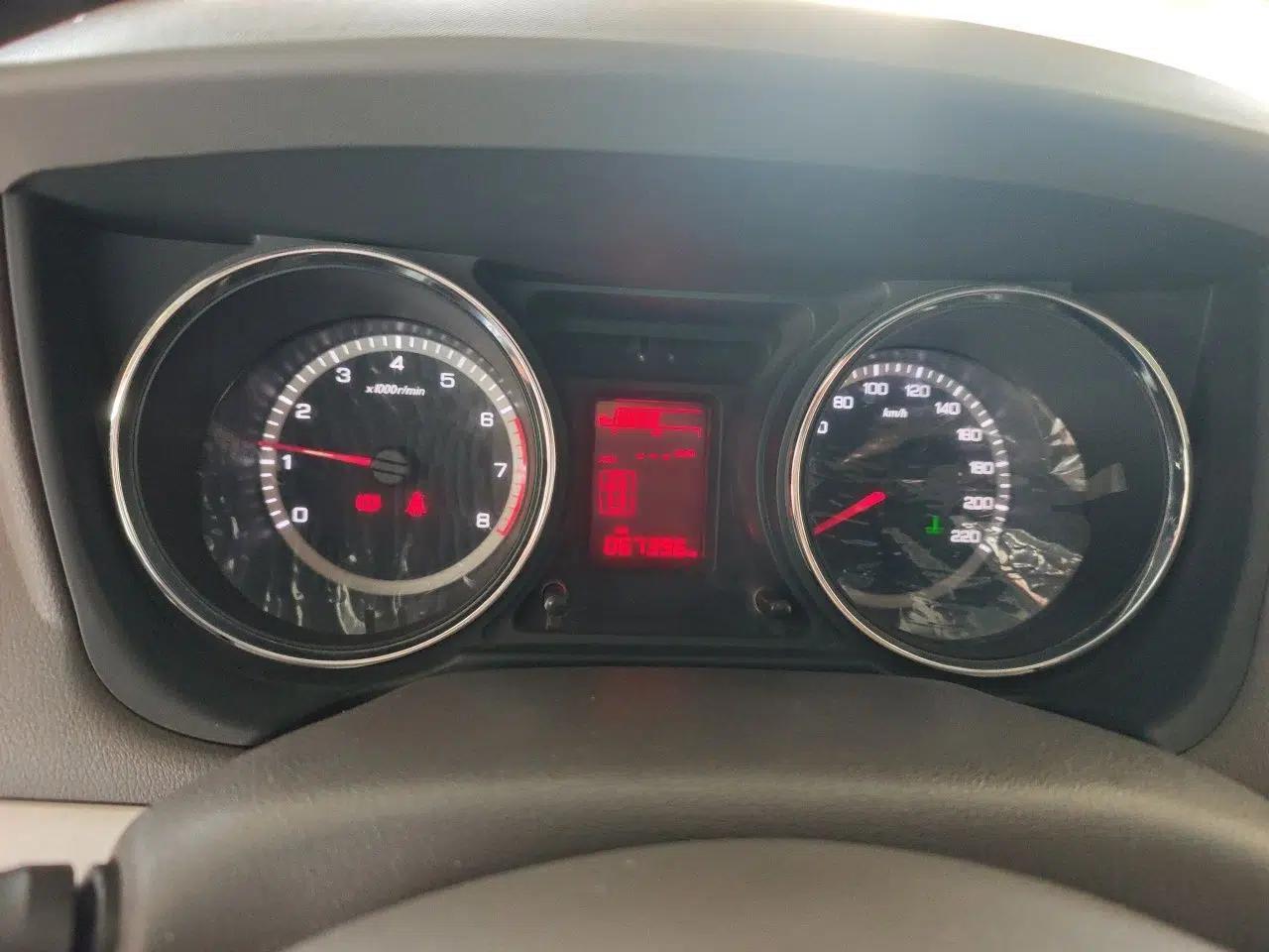 Dongfeng Aeolus A60 2012 1.6L Manual Luxury Model — миниатюра 12