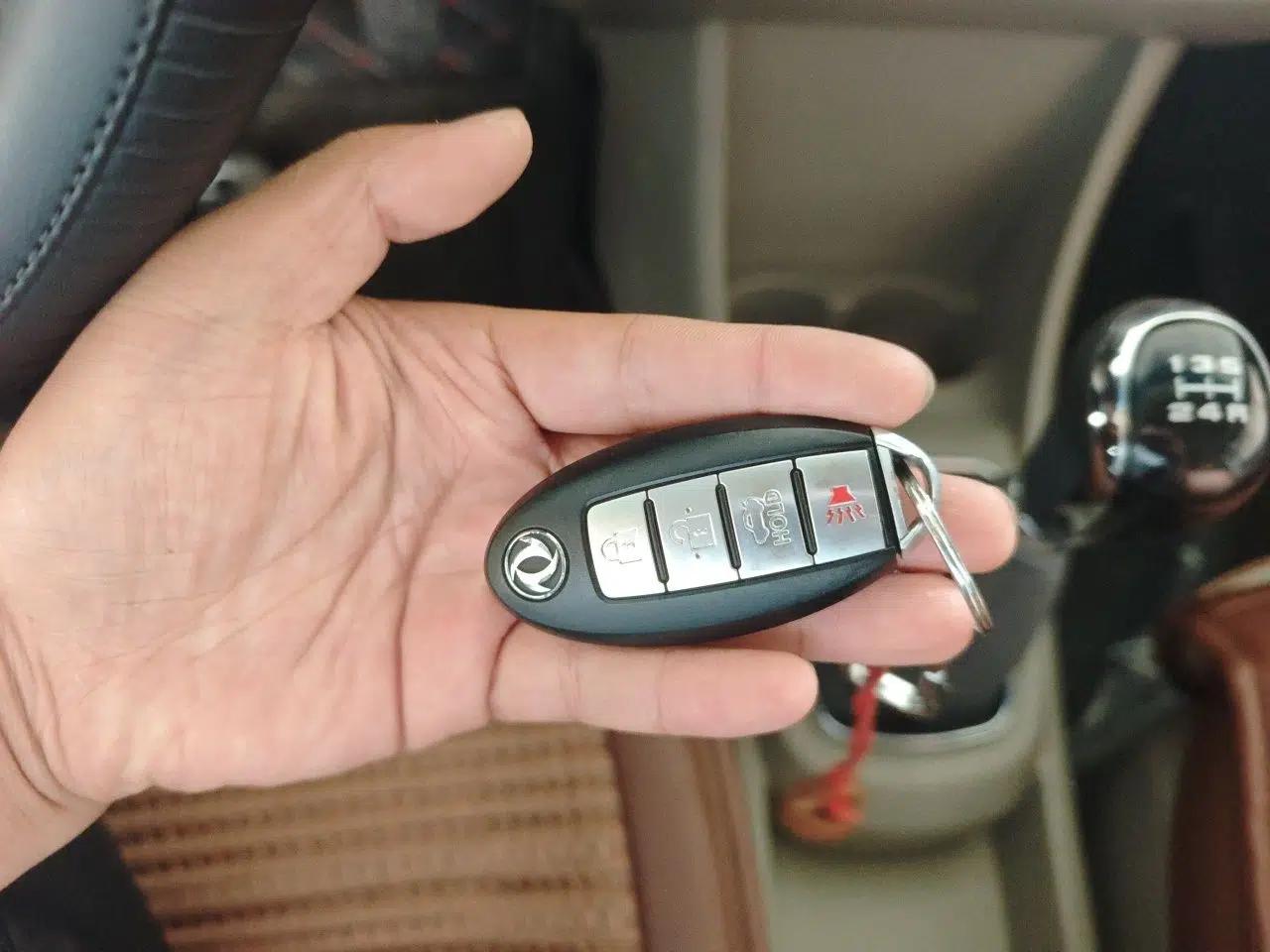 Dongfeng Aeolus A60 2012 1.6L Manual Luxury Model — миниатюра 9