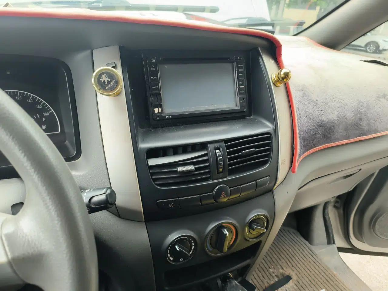 Dongfeng Shuaike 2011 1.6L Manual Comfort 7-Seater — миниатюра 14
