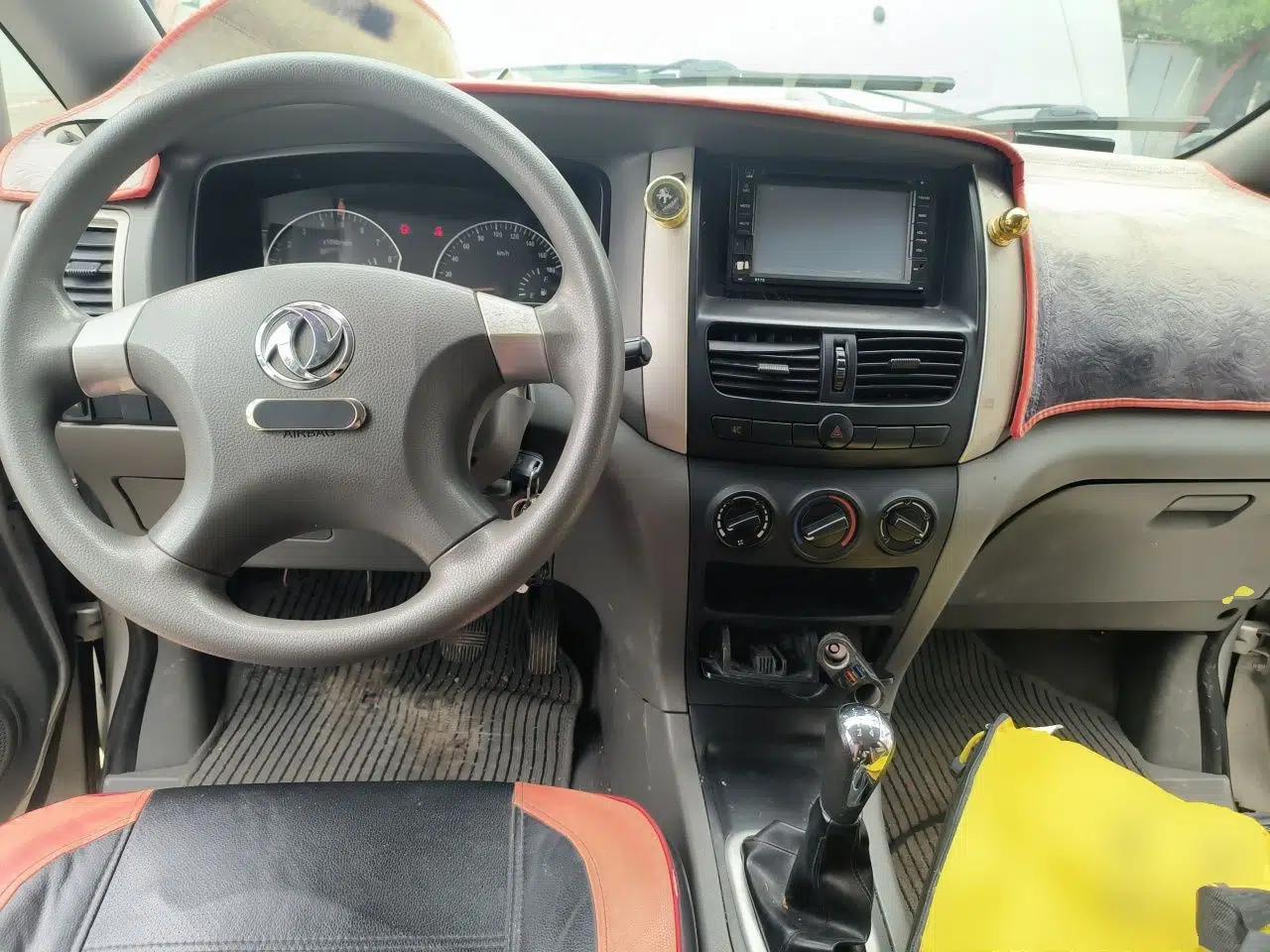 Dongfeng Shuaike 2011 1.6L Manual Comfort 7-Seater — миниатюра 10