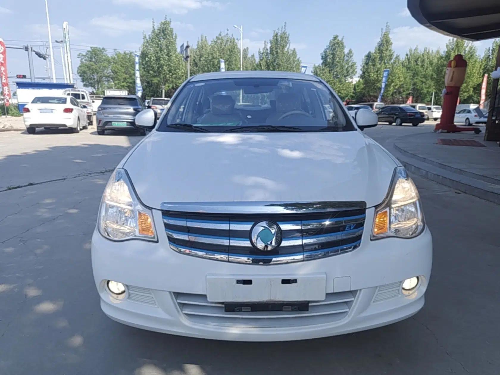 Dongfeng Junfeng E11K 2019 Standard Model — миниатюра 2
