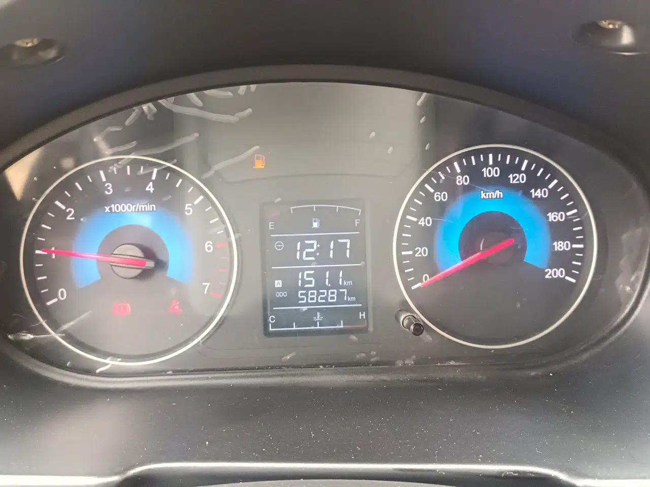 Dongfeng Fengon 330 2014 1.5L Manual Standard Edition DK15-02 — миниатюра 12