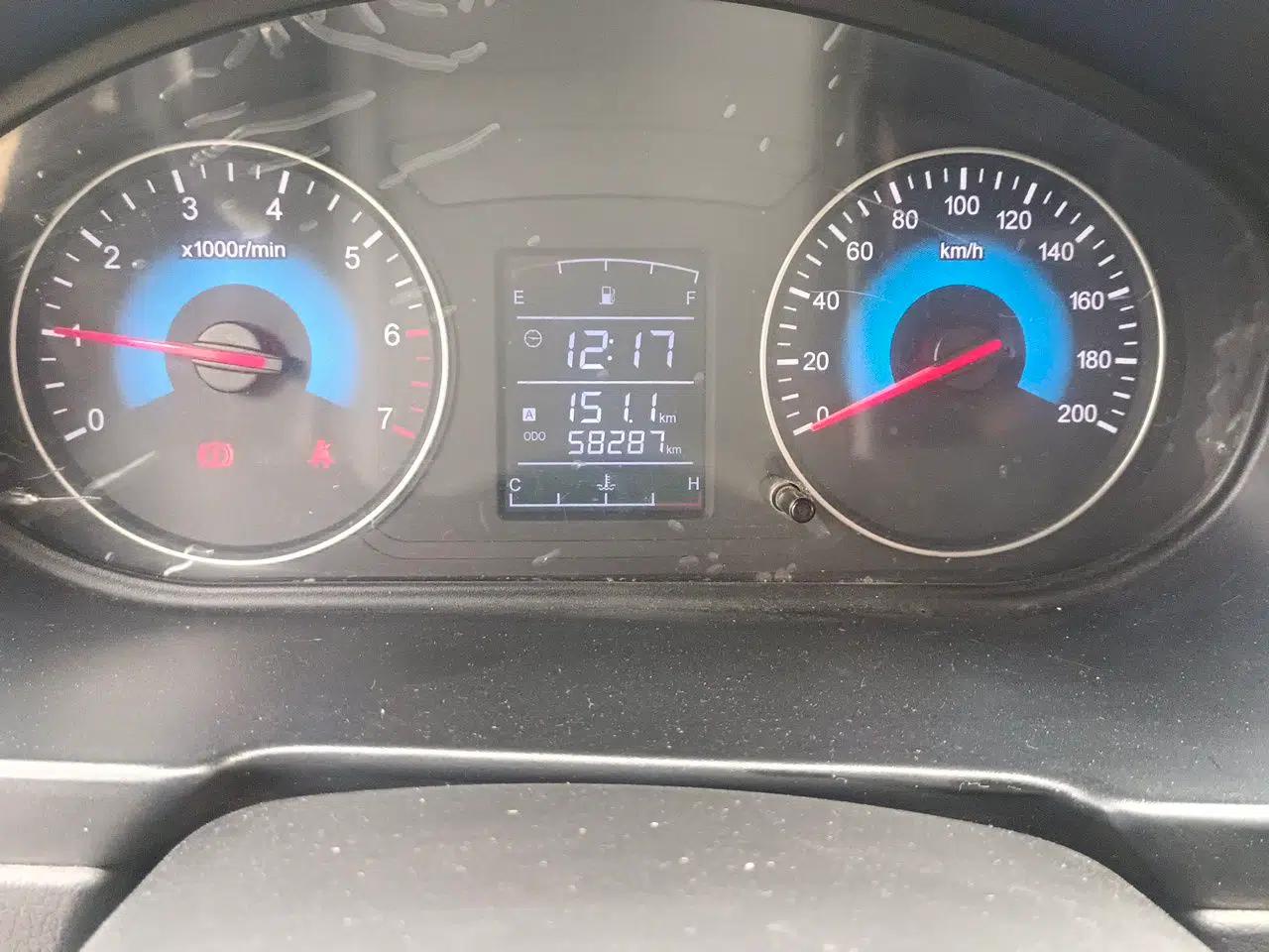 Dongfeng Fengon 330 2014 1.5L Manual Standard Edition DK15-02 — миниатюра 13