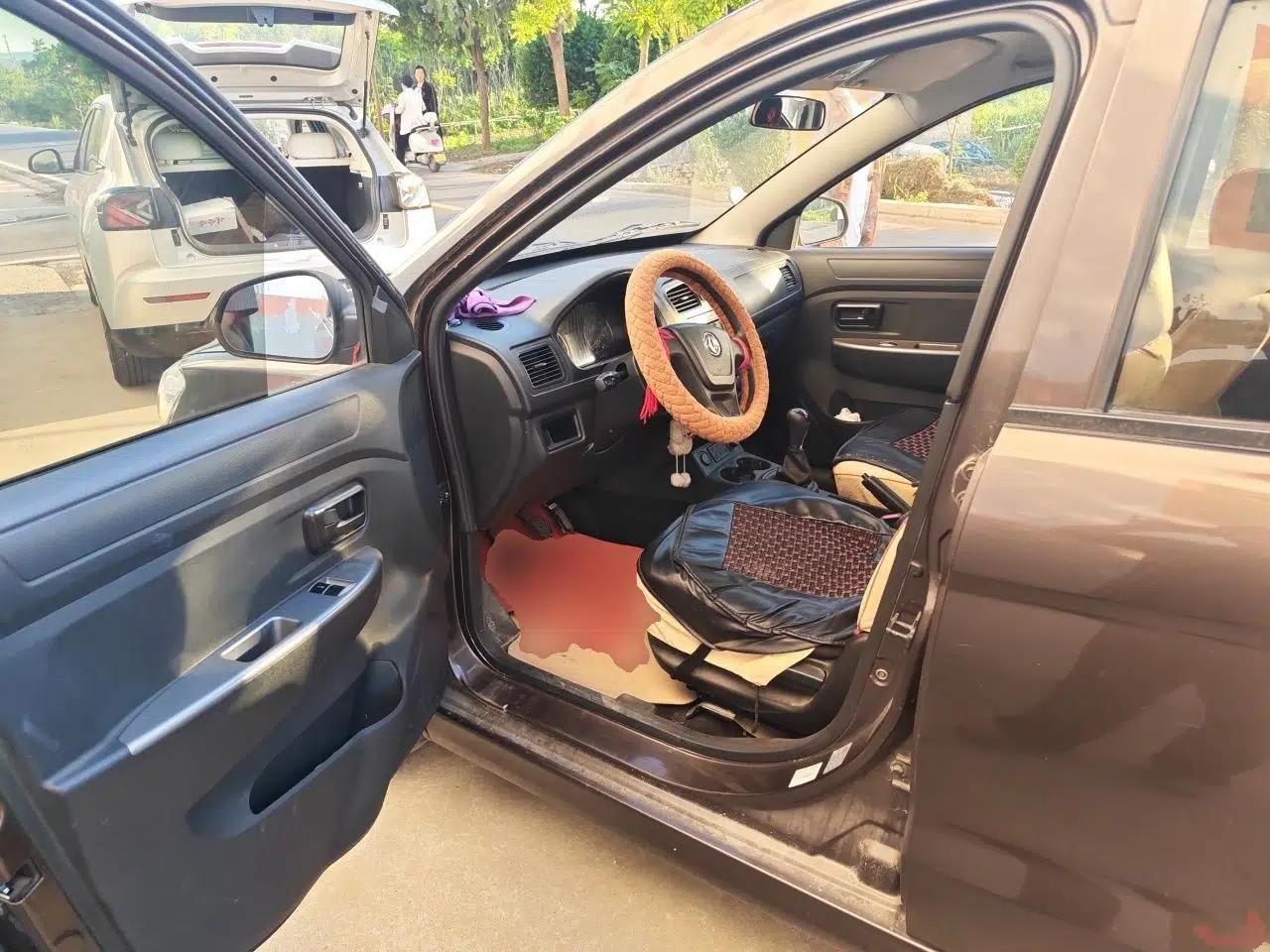 Dongfeng Fengon 330 2014 1.2L Manual Practical Version DK12-07 — миниатюра 17