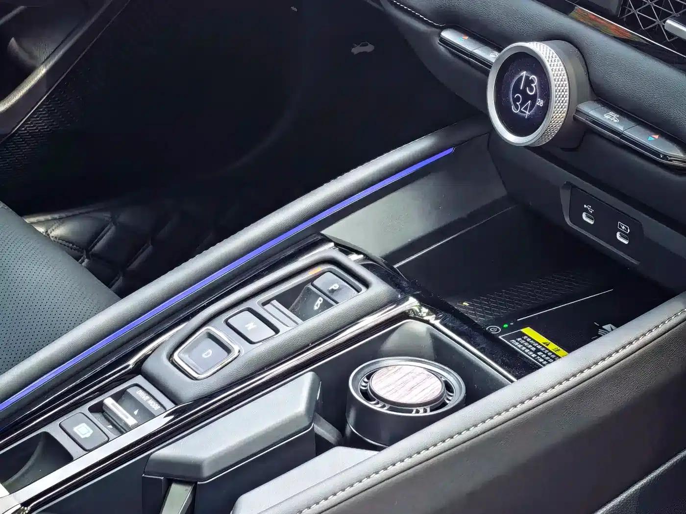 Accord PHEV 2025 2.0L e:PHEV Premium Edition — миниатюра 24