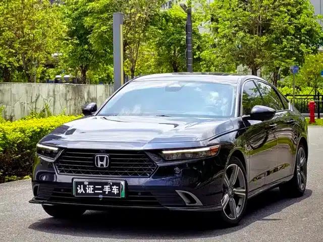 Accord PHEV 2025 2.0L e:PHEV Premium Edition